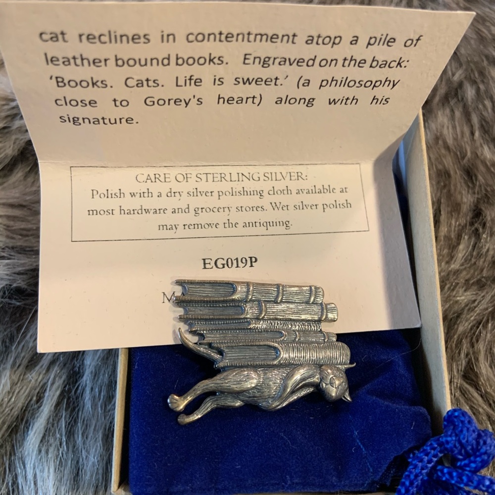 Brooch